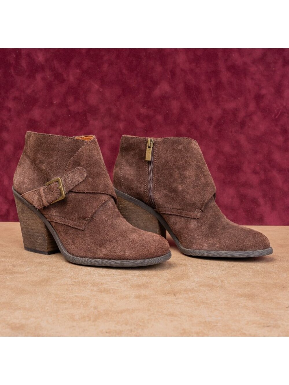 Lucky Brand Women Eastin Brown Suede Classic Western Zip Ankle Boots sz 8.5